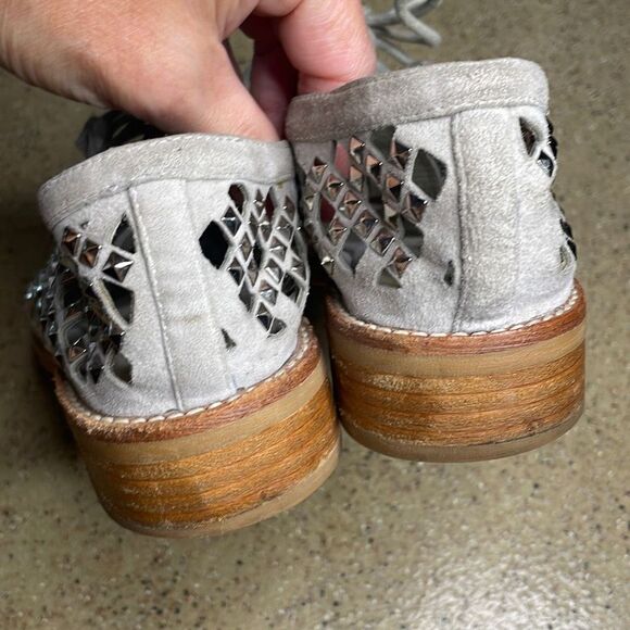 Jeffrey Campbell Town Square Studded Oxfords 6 - Picture 8 of 11